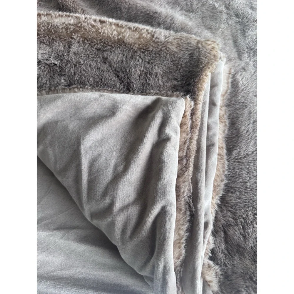 RH Restoration Hardware Faux Fur Throw Blanket Brown Tan Luxurious 50x60